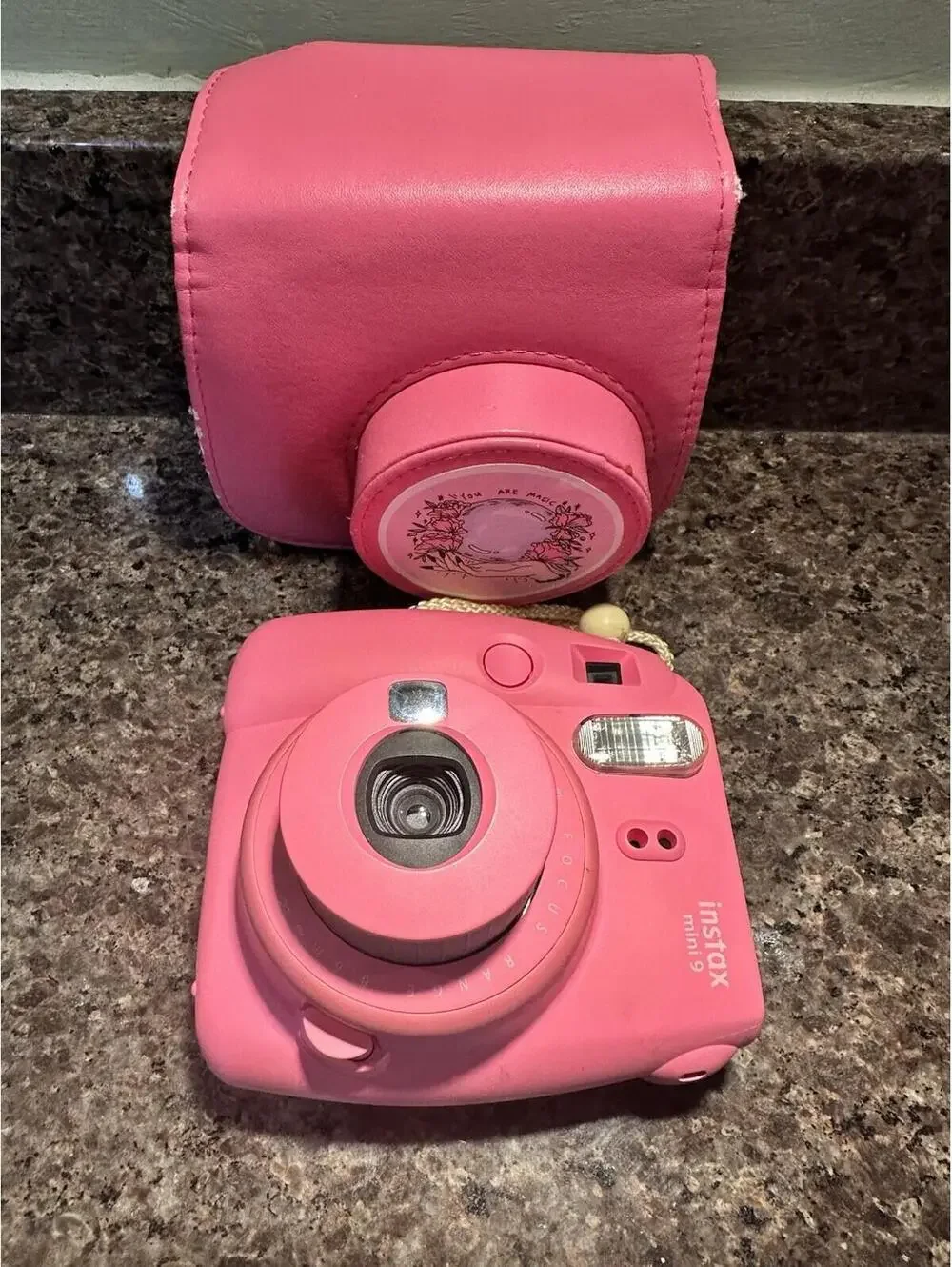 Fujifilm Instax Mini 9 Instant Film Camera - Flamingo Pink Lightly w/ Case WORKS